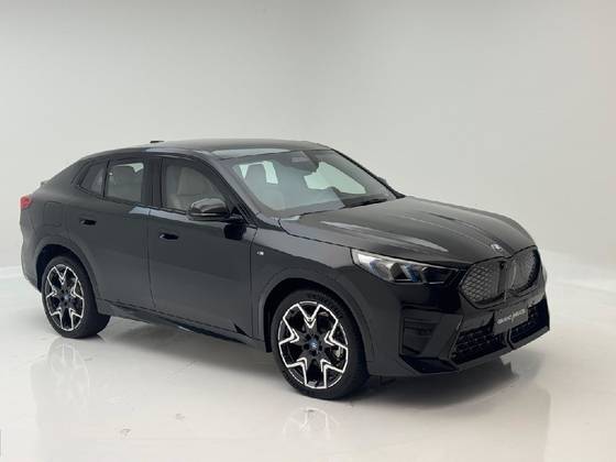 BMW iX2 64,8 KW ELÉTRICO XDRIVE30 M SPORT BMW iX2 64,8 KW ELÉTRICO XDRIVE30 M SPORT